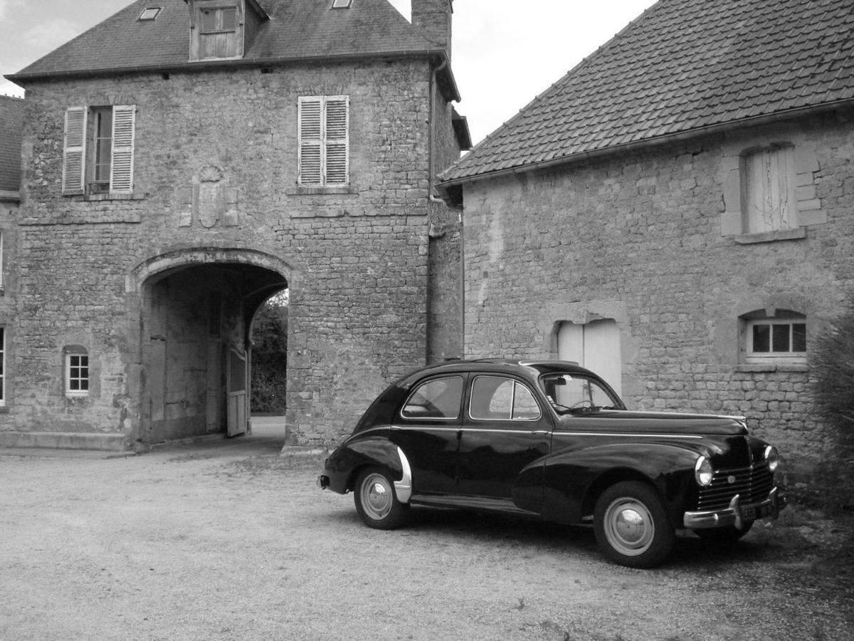 Relais De La Liberte - Utah Beach Sainte-Marie-du-Mont  Buitenkant foto